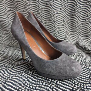 Banana Republic Kristen Suede Platform Pump